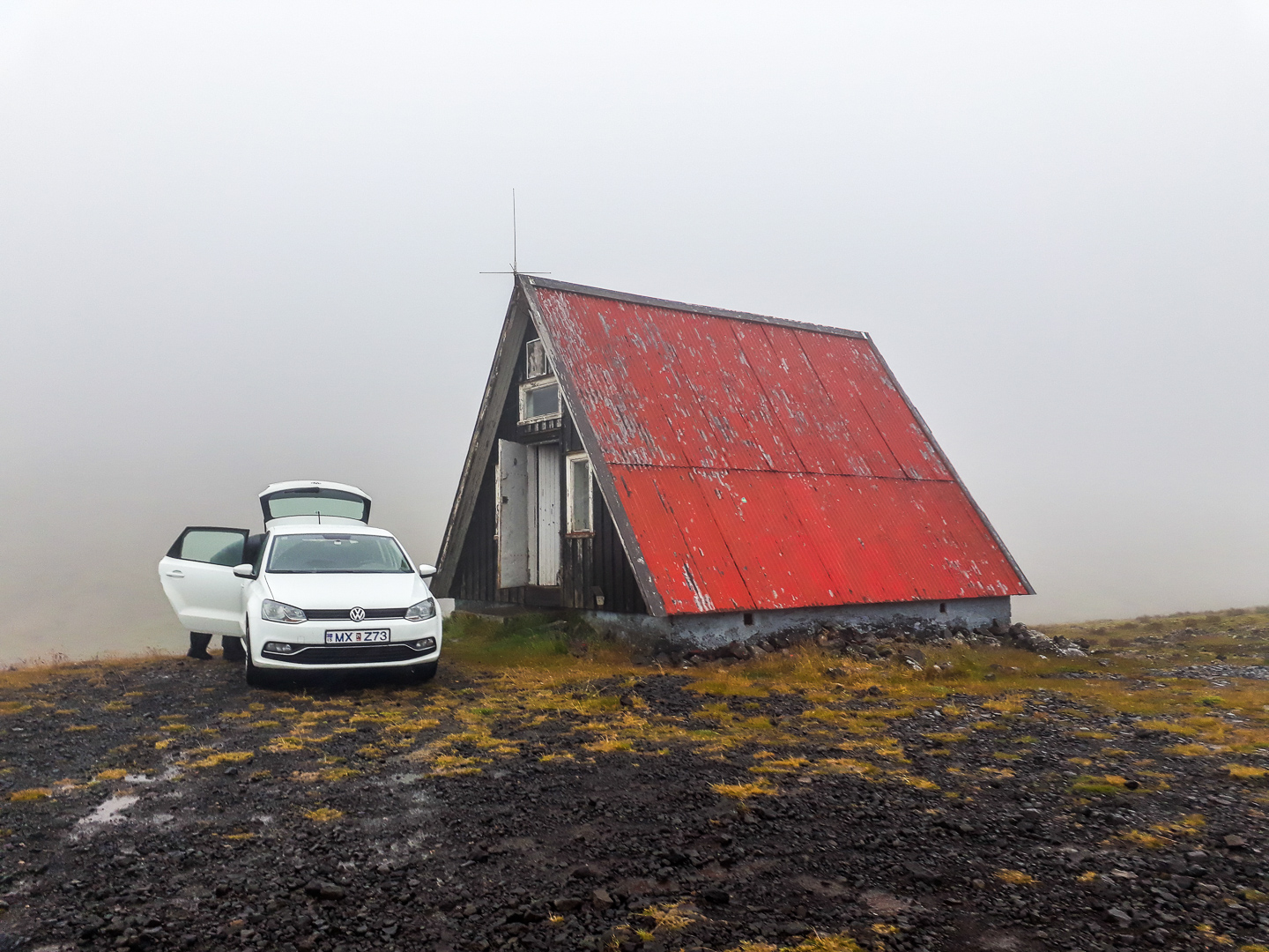 Shelter on the saddle